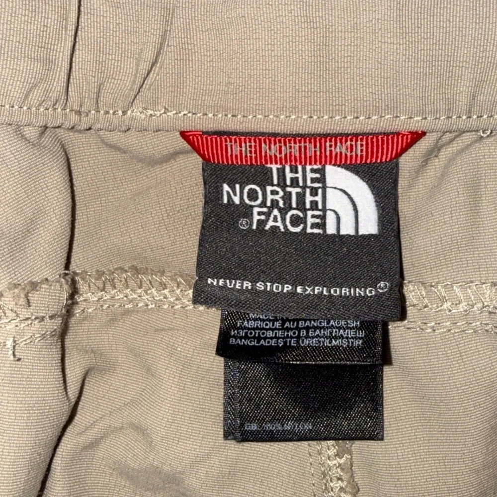 The North Face Hiking Pants Mens 36 Tan Khaki Belted Convertible zip off shorts